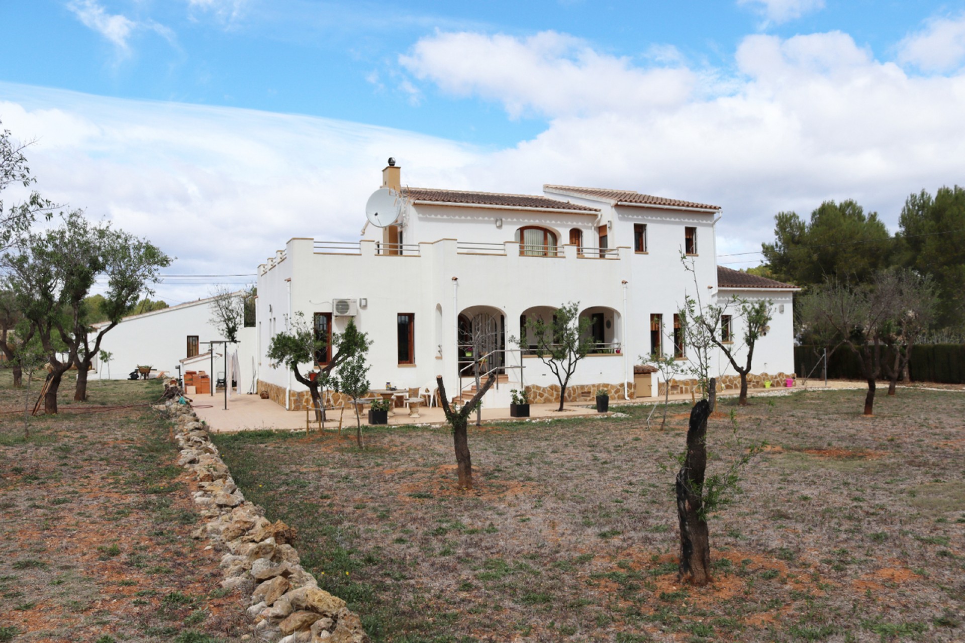 Reventa - Villa -
Jalón - Inland