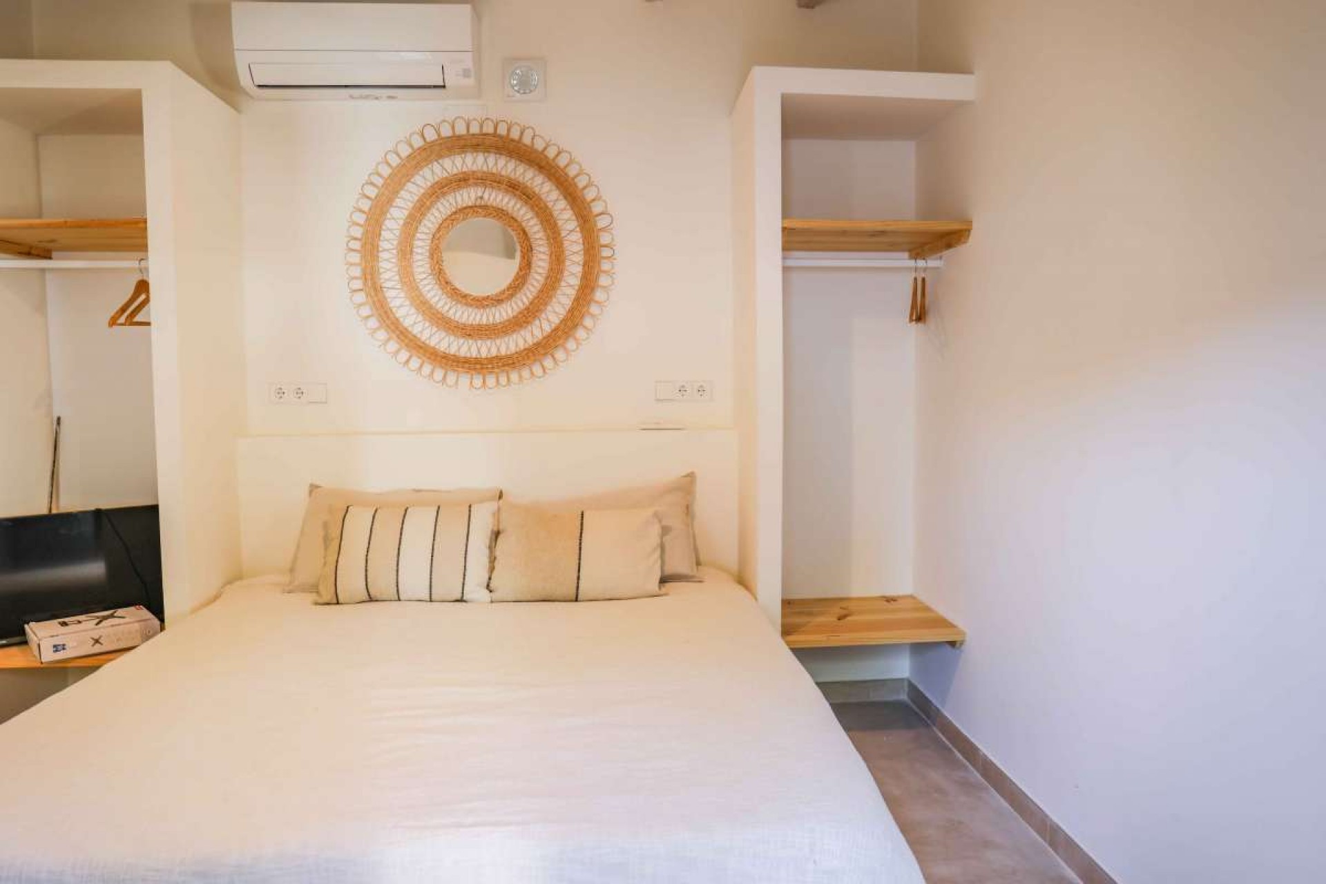 Reventa - Villa -
Jesus Pobre - Inland