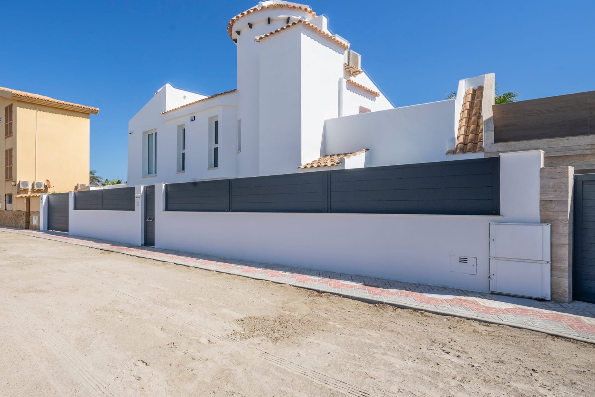 Reventa - Villa -
La Manga del Mar Menor - Costa Calida