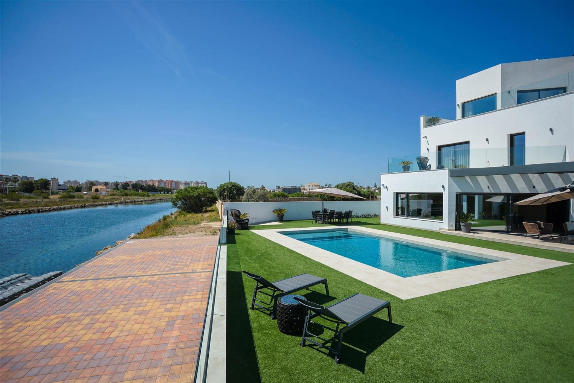 Reventa - Villa -
La Manga del Mar Menor - Costa Calida