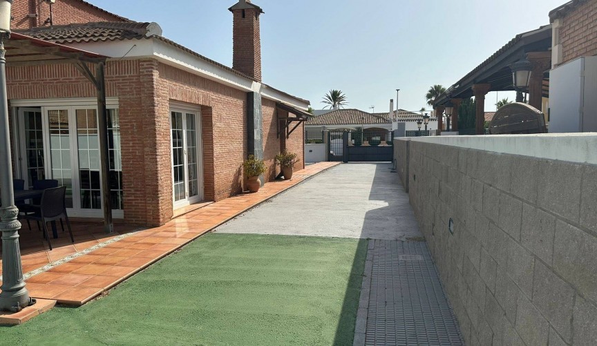 Reventa - Villa -
La Manga del Mar Menor - Playa Principe