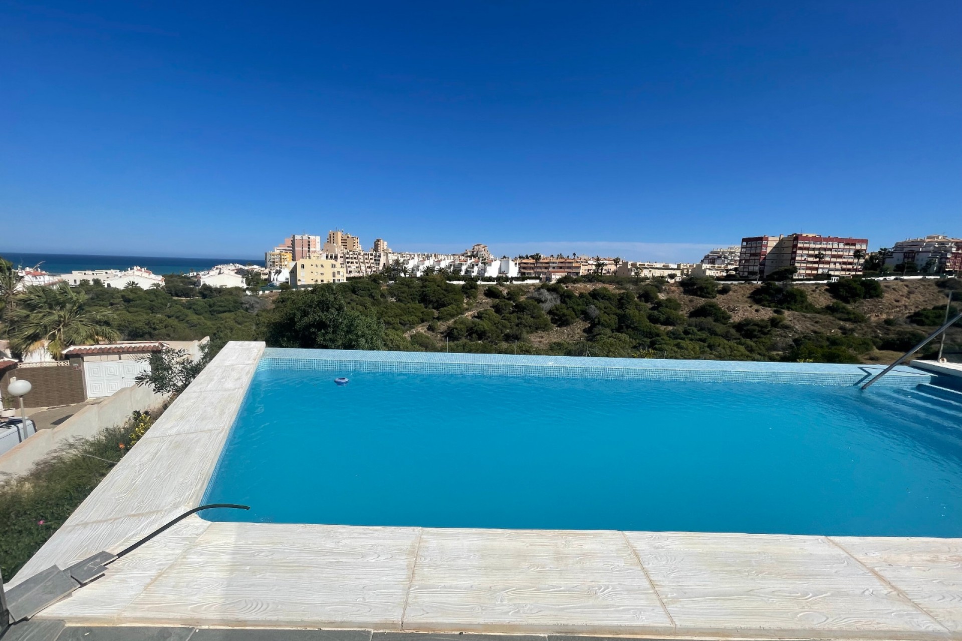 Reventa - Villa -
La Mata - Costa Blanca