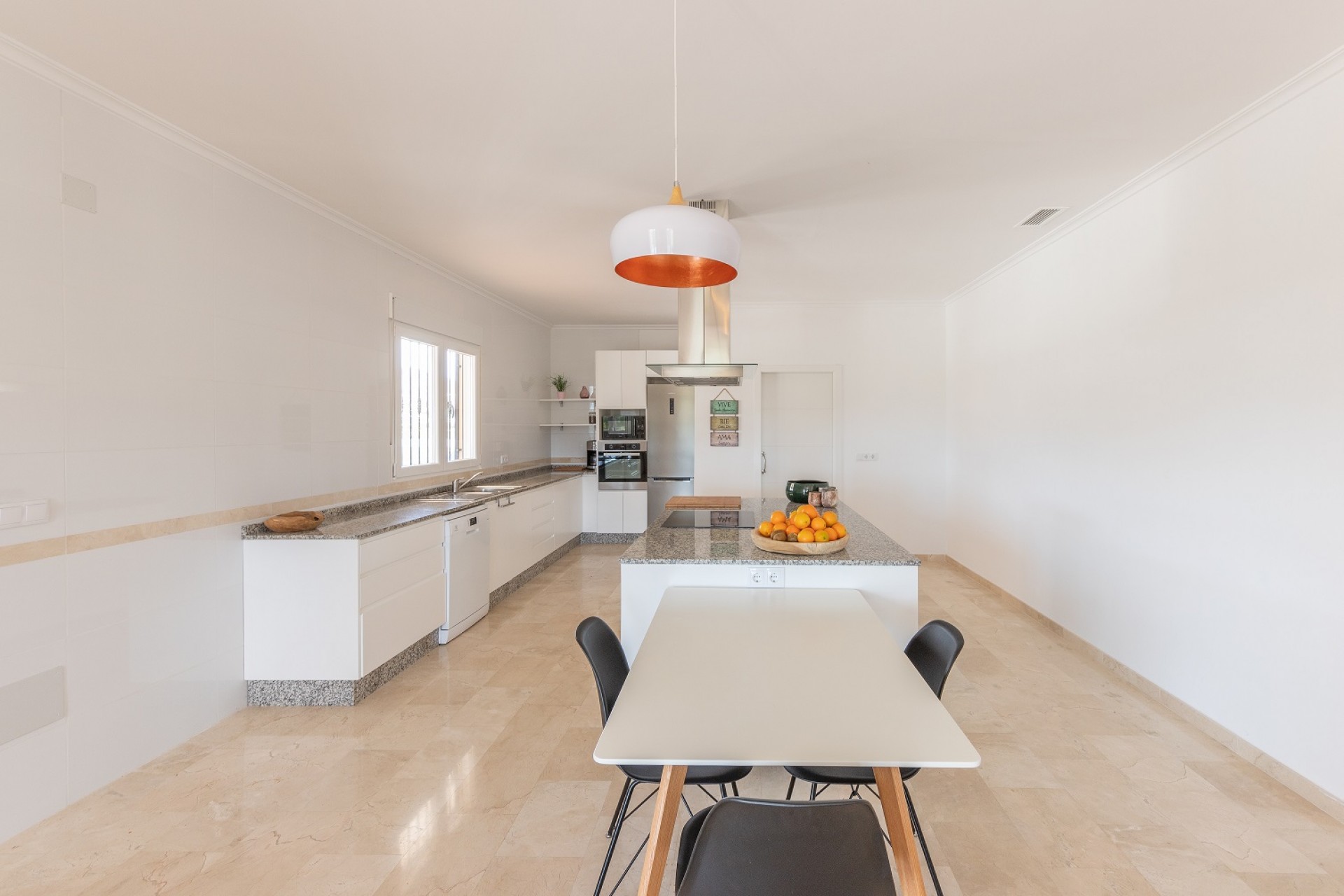 Reventa - Villa -
La Romana - Inland