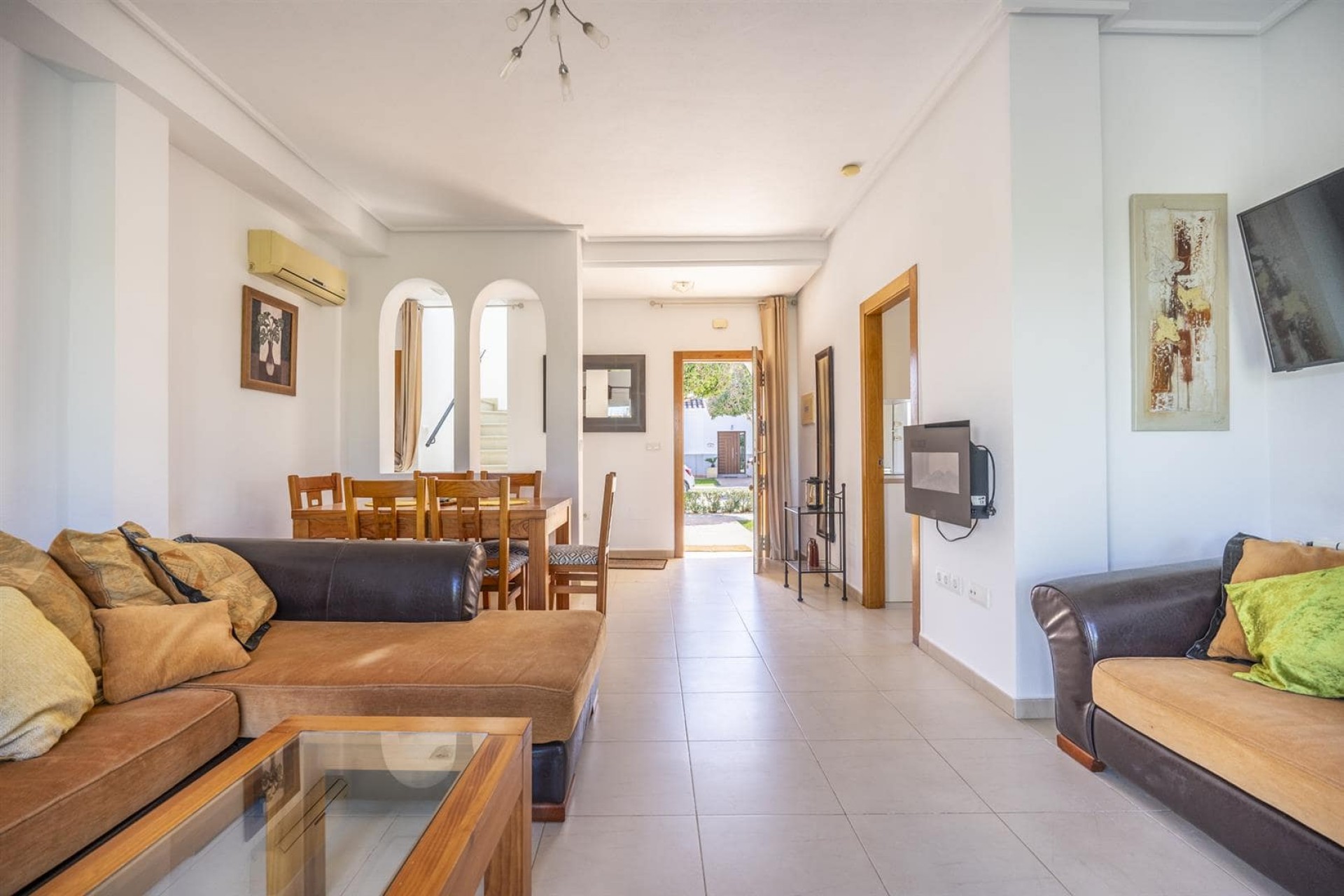 Reventa - Villa -
La Torre Golf Resort - Inland