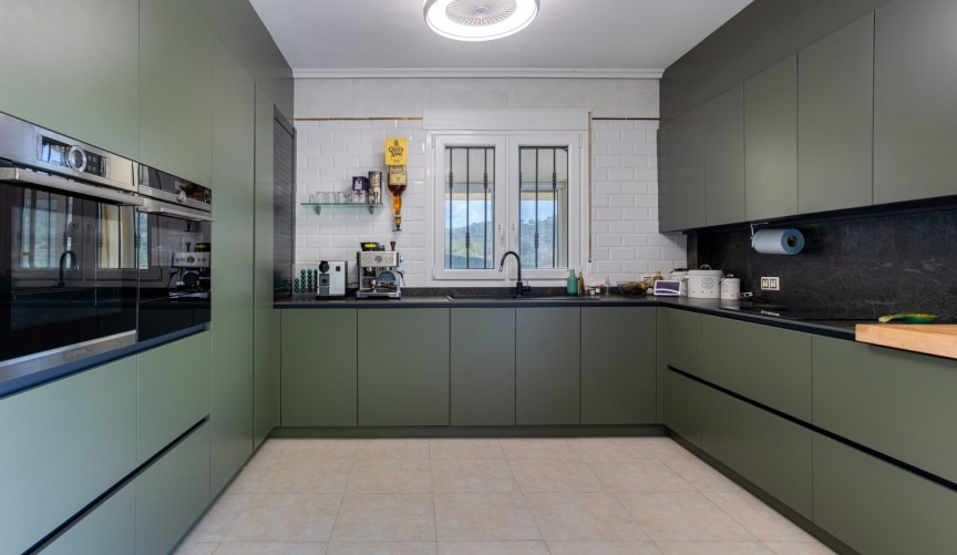 Reventa - Villa -
La Zarza - Inland