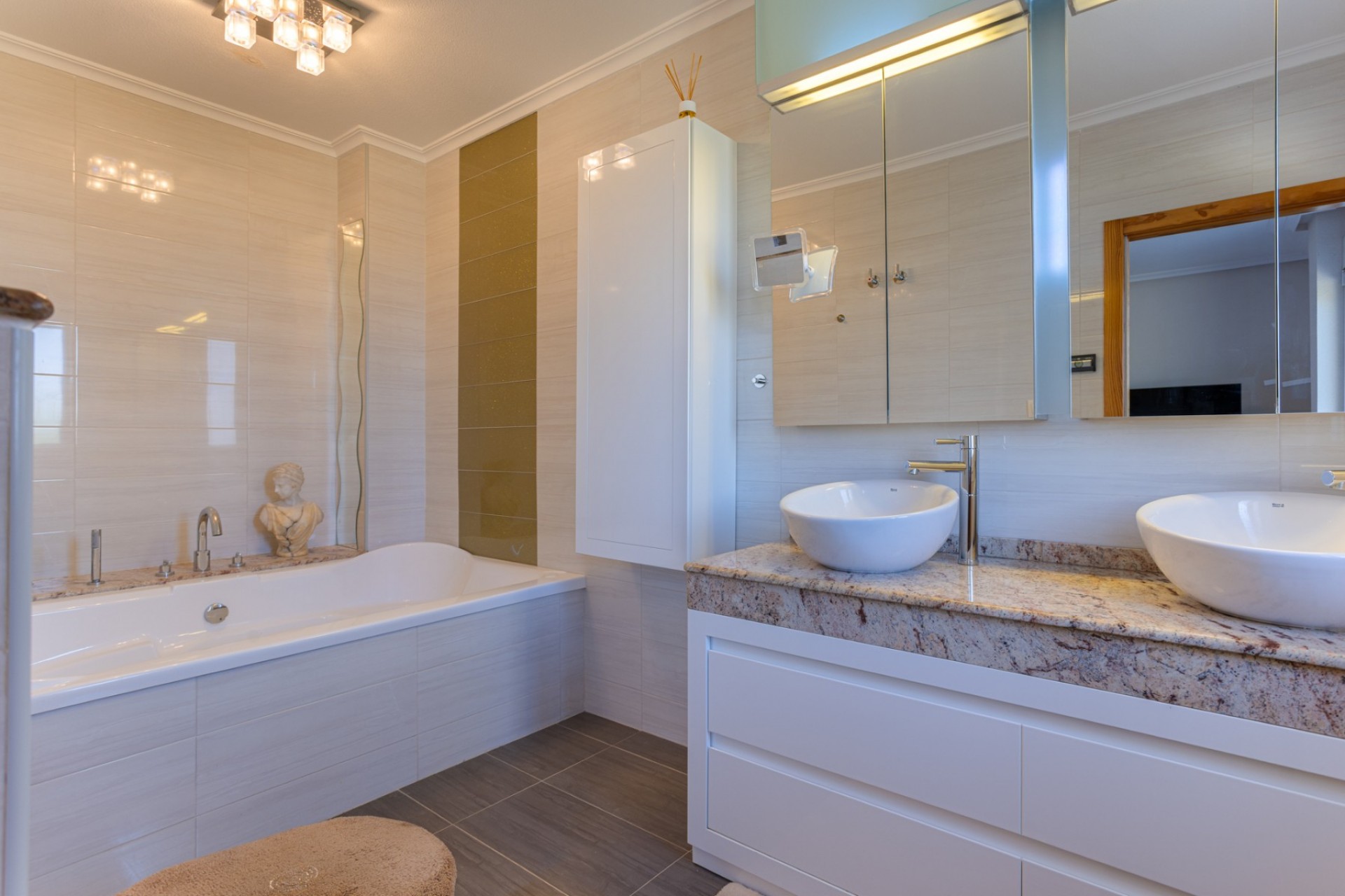 Reventa - Villa -
La Zarza - Inland