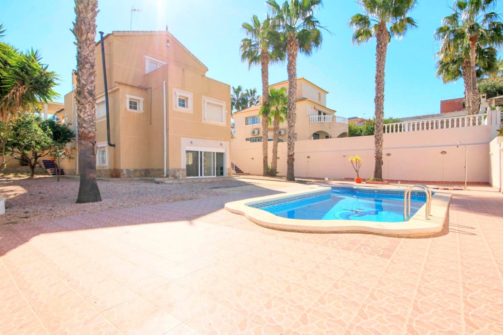 Reventa - Villa -
La Zenia - Costa Blanca