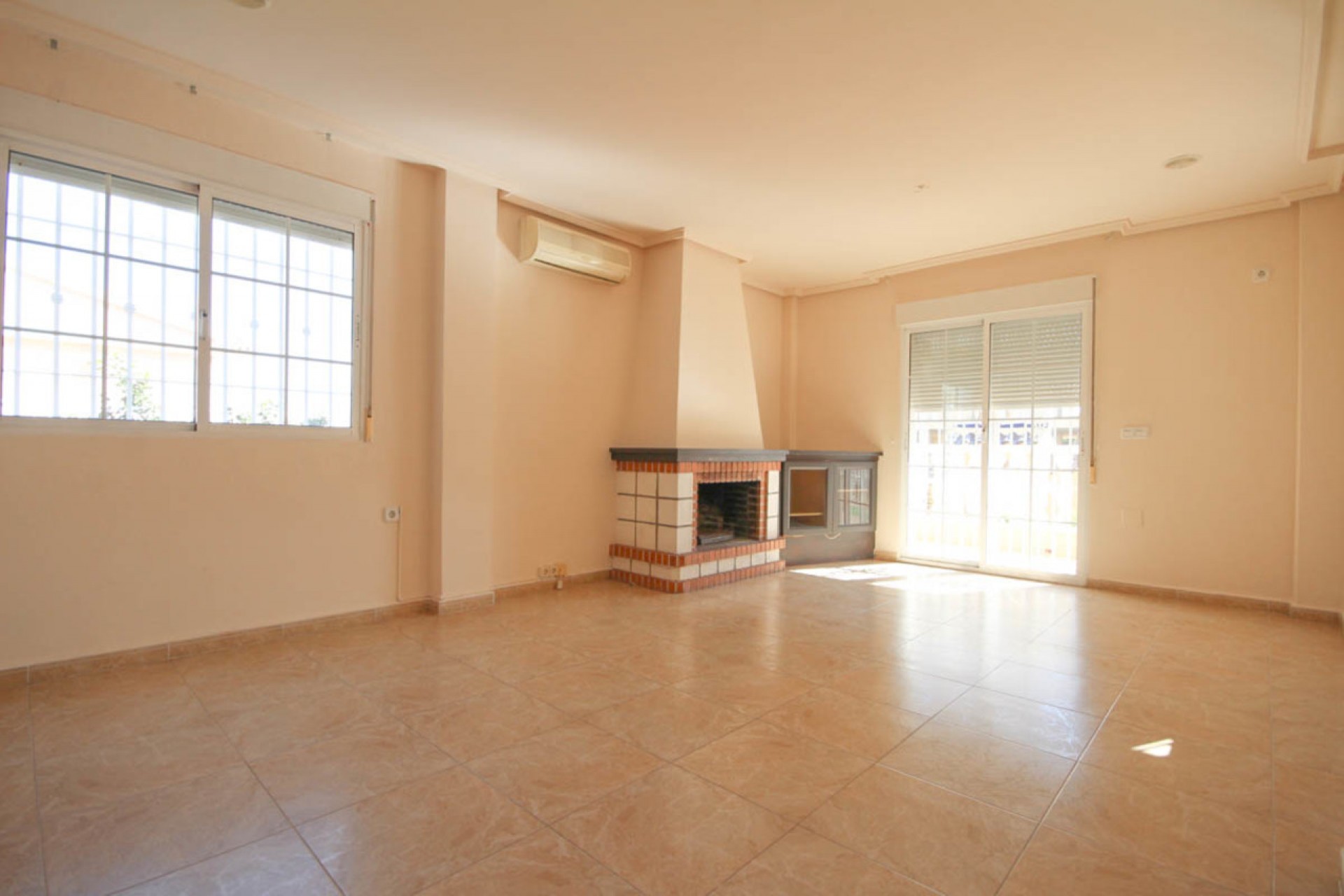 Reventa - Villa -
La Zenia - Costa Blanca