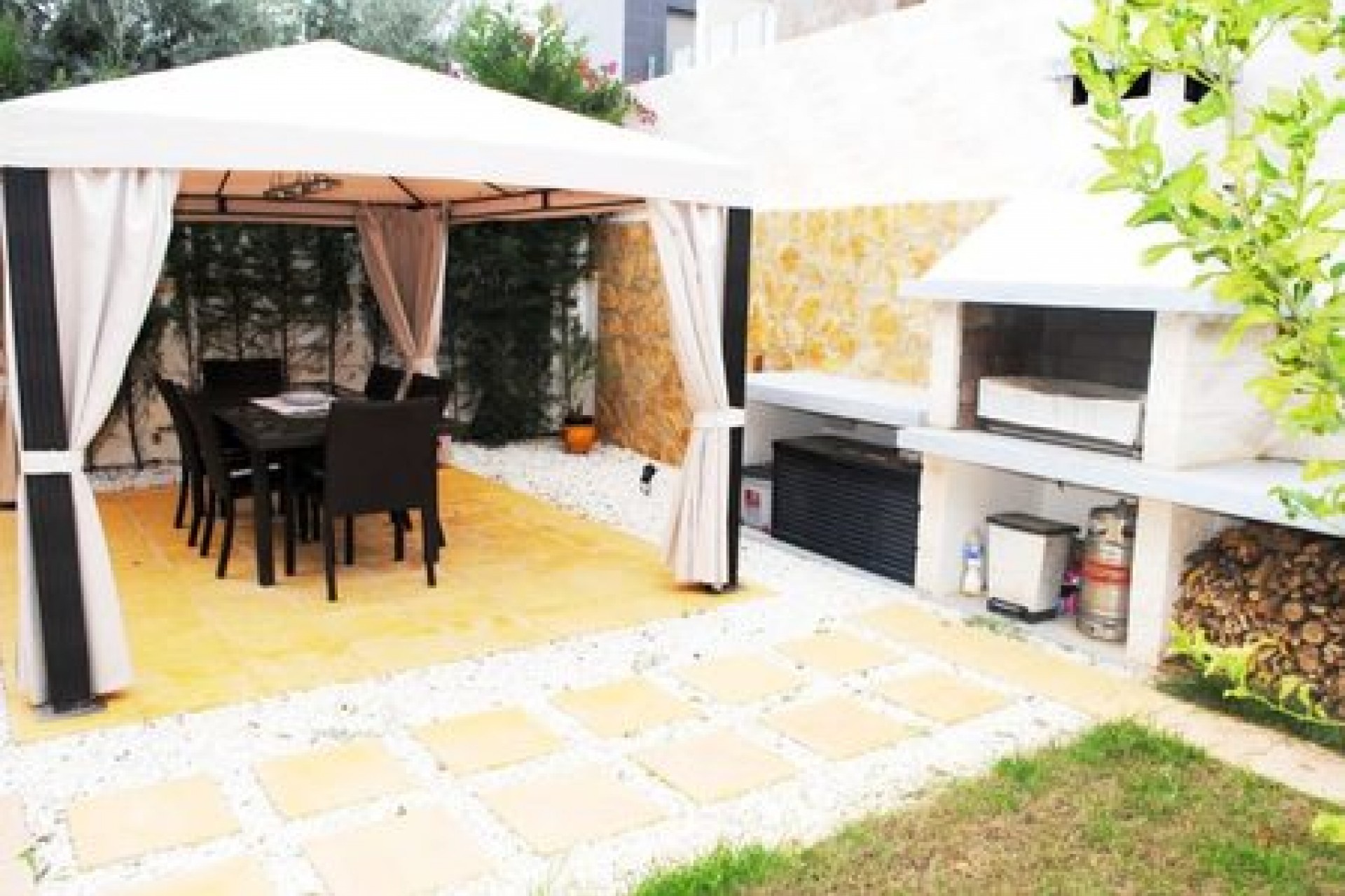 Reventa - Villa -
La Zenia - Costa Blanca