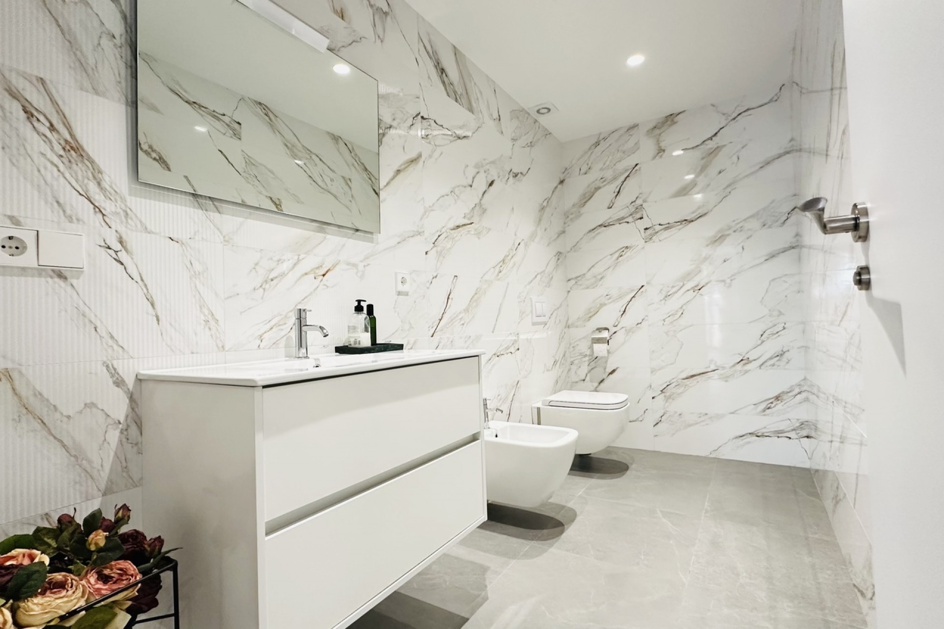 Reventa - Villa -
Las Colinas Golf - Costa Blanca