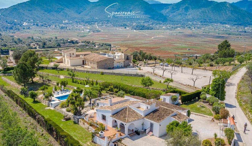 Reventa - Villa -
Lliber - Inland