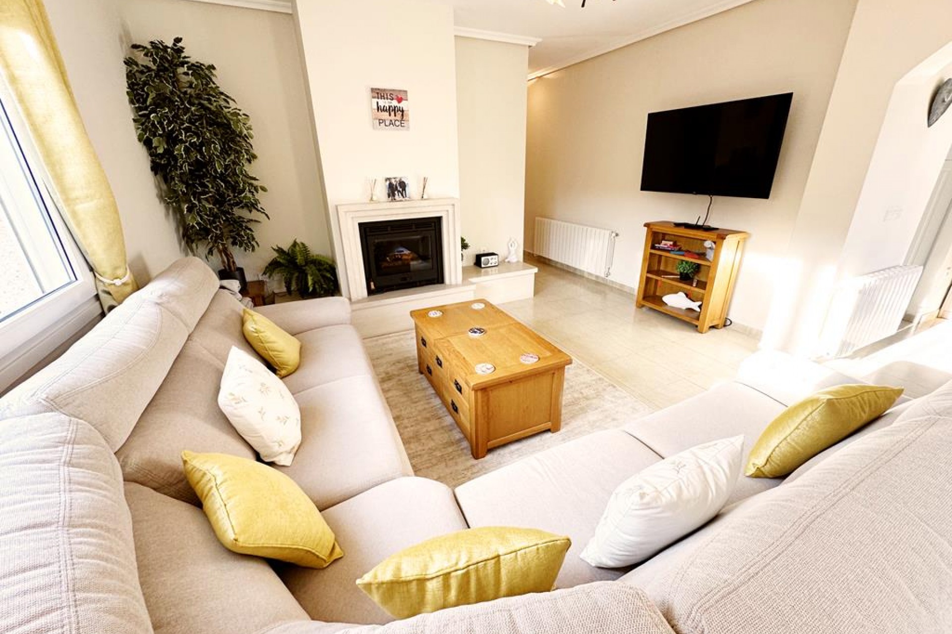 Reventa - Villa -
Lo Santiago - Inland