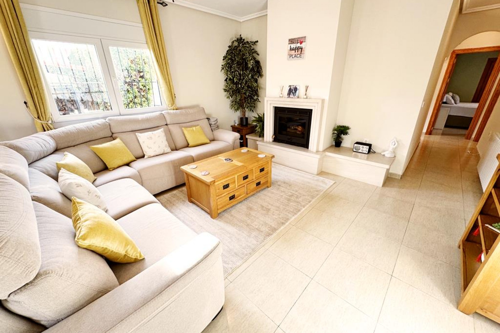 Reventa - Villa -
Lo Santiago - Inland