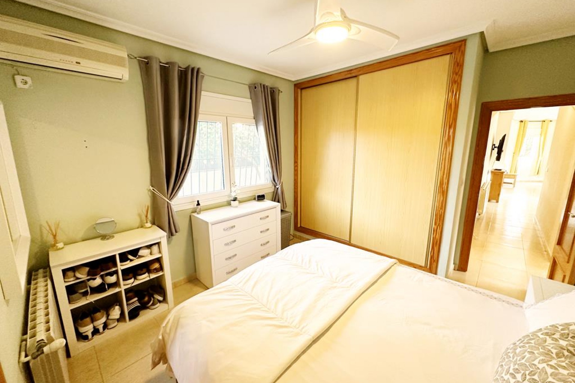 Reventa - Villa -
Lo Santiago - Inland