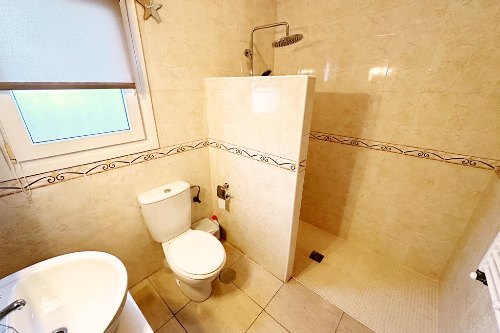 Reventa - Villa -
Lo Santiago - Inland