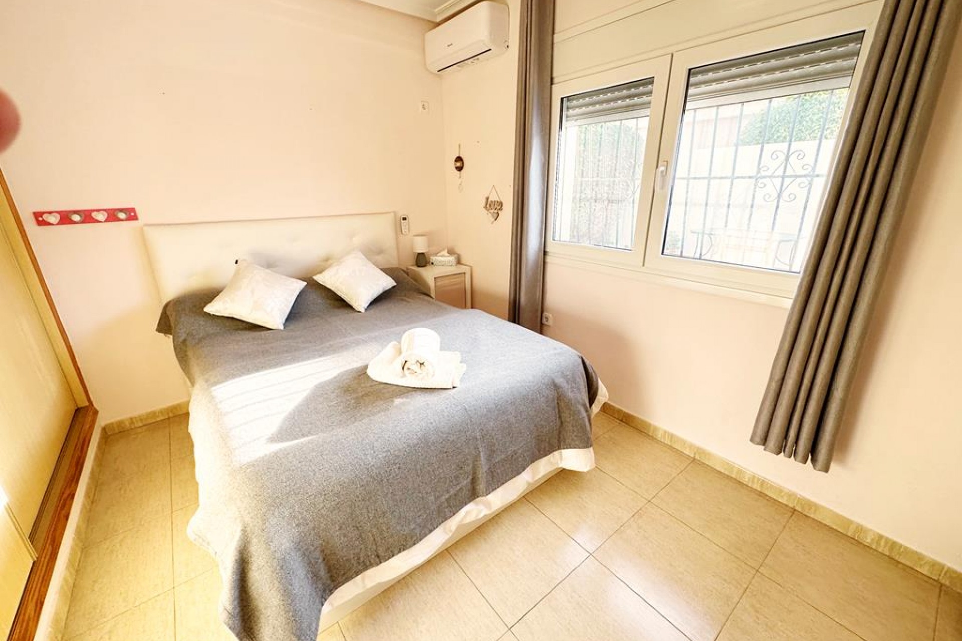 Reventa - Villa -
Lo Santiago - Inland