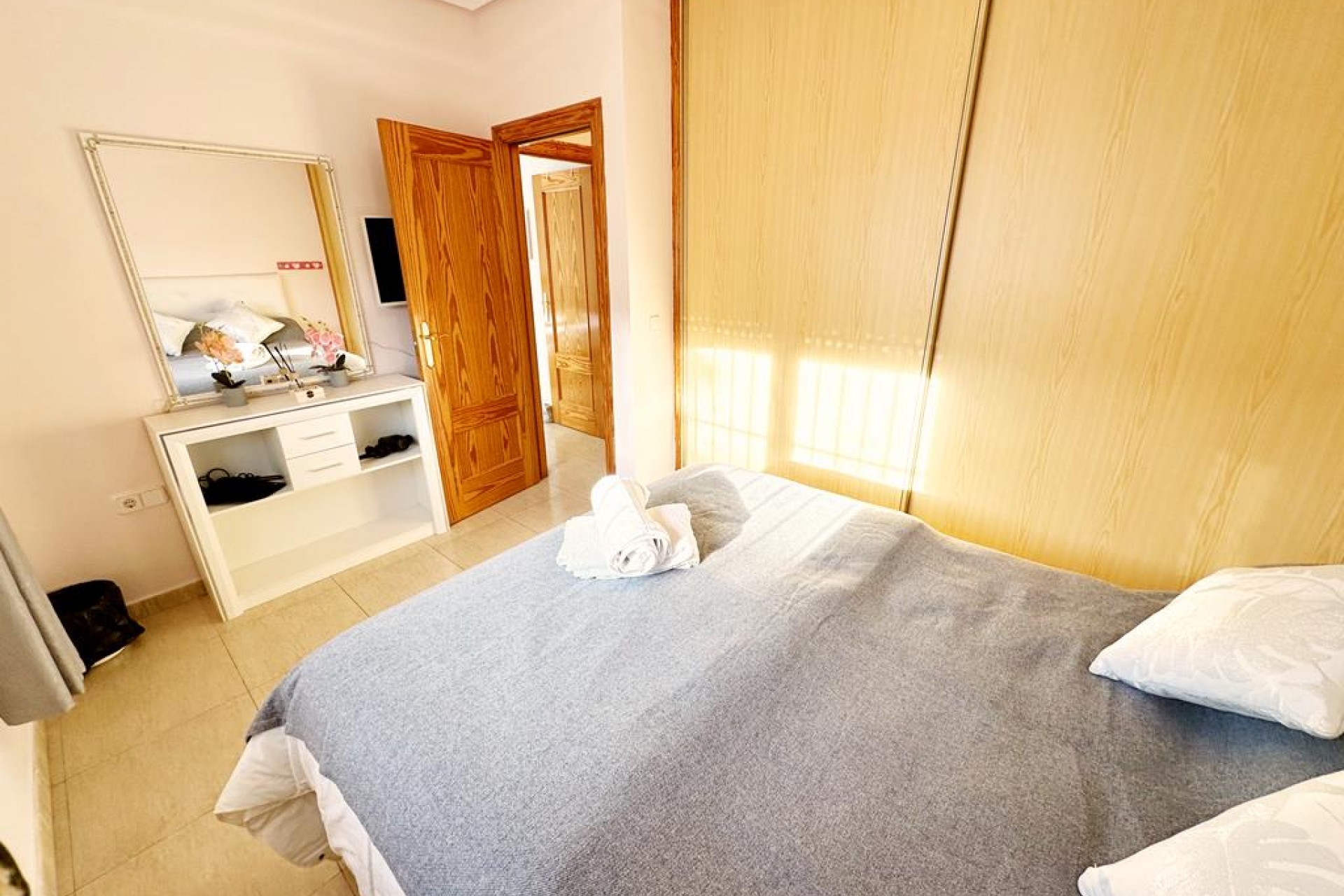 Reventa - Villa -
Lo Santiago - Inland