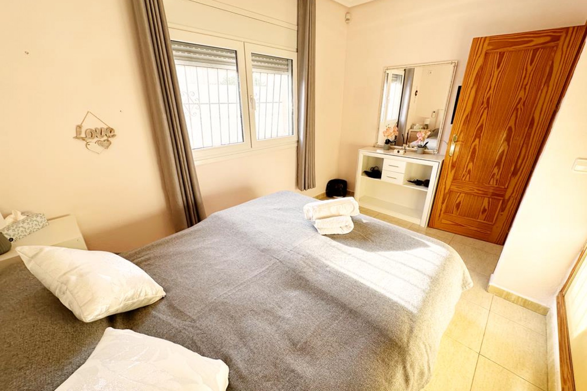 Reventa - Villa -
Lo Santiago - Inland