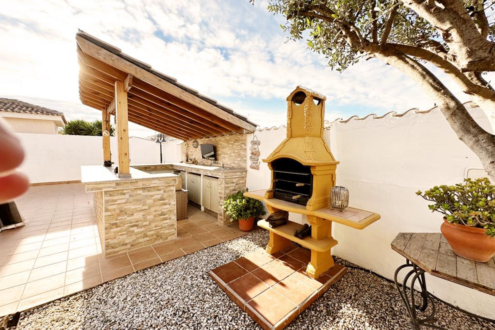 Reventa - Villa -
Lo Santiago - Inland