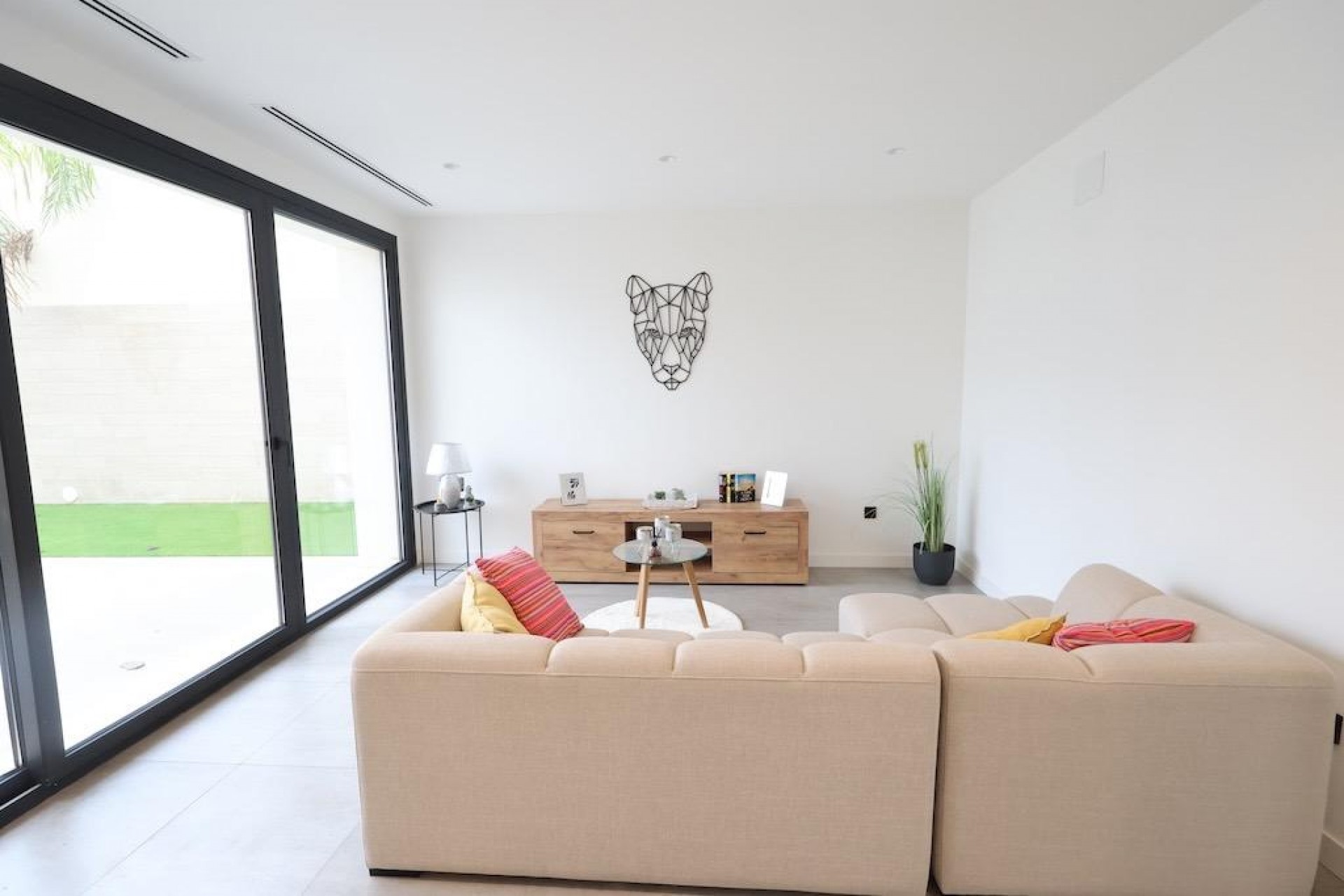 Reventa - Villa -
Los Alcazares - Costa Calida