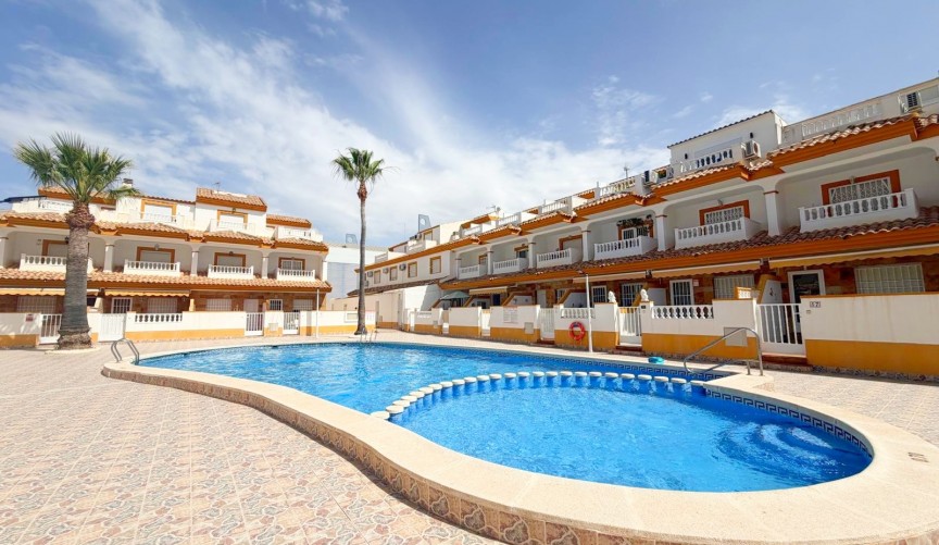 Reventa - Villa -
Los Alcazares - Costa Calida