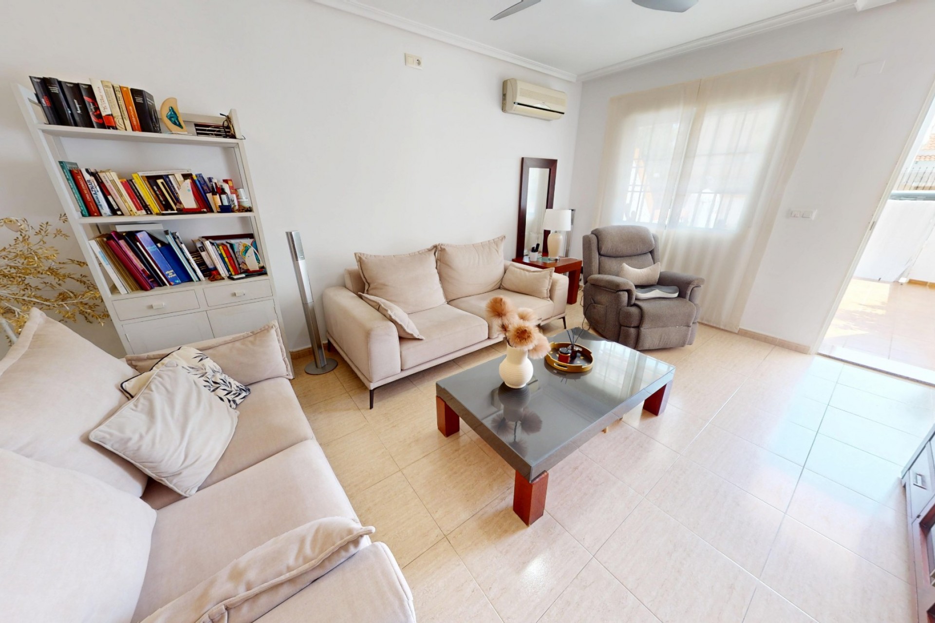 Reventa - Villa -
Los Alcazares - Costa Calida