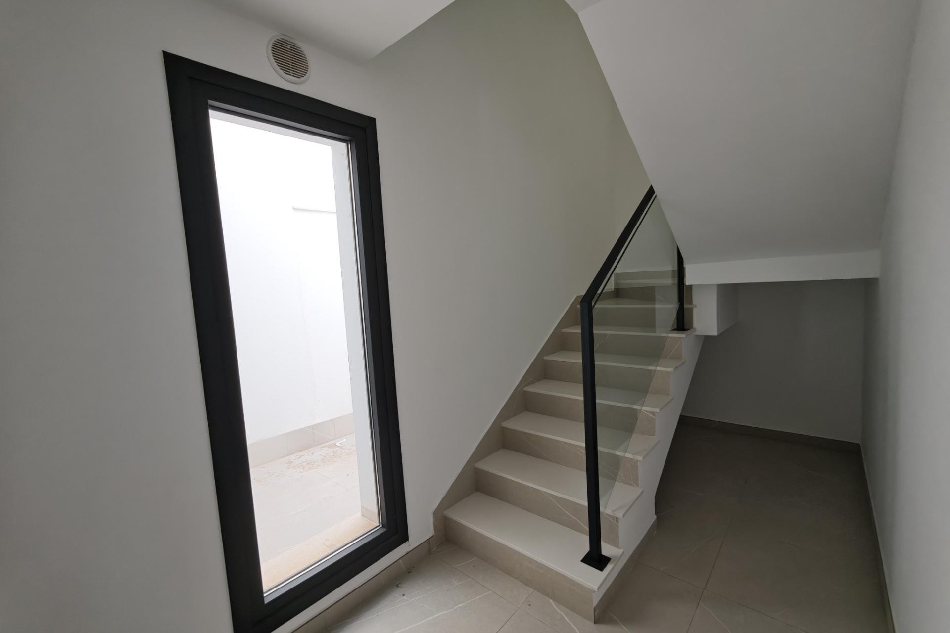 Reventa - Villa -
Los Alcazares - Dolores De Pacheco-santa Rosalía