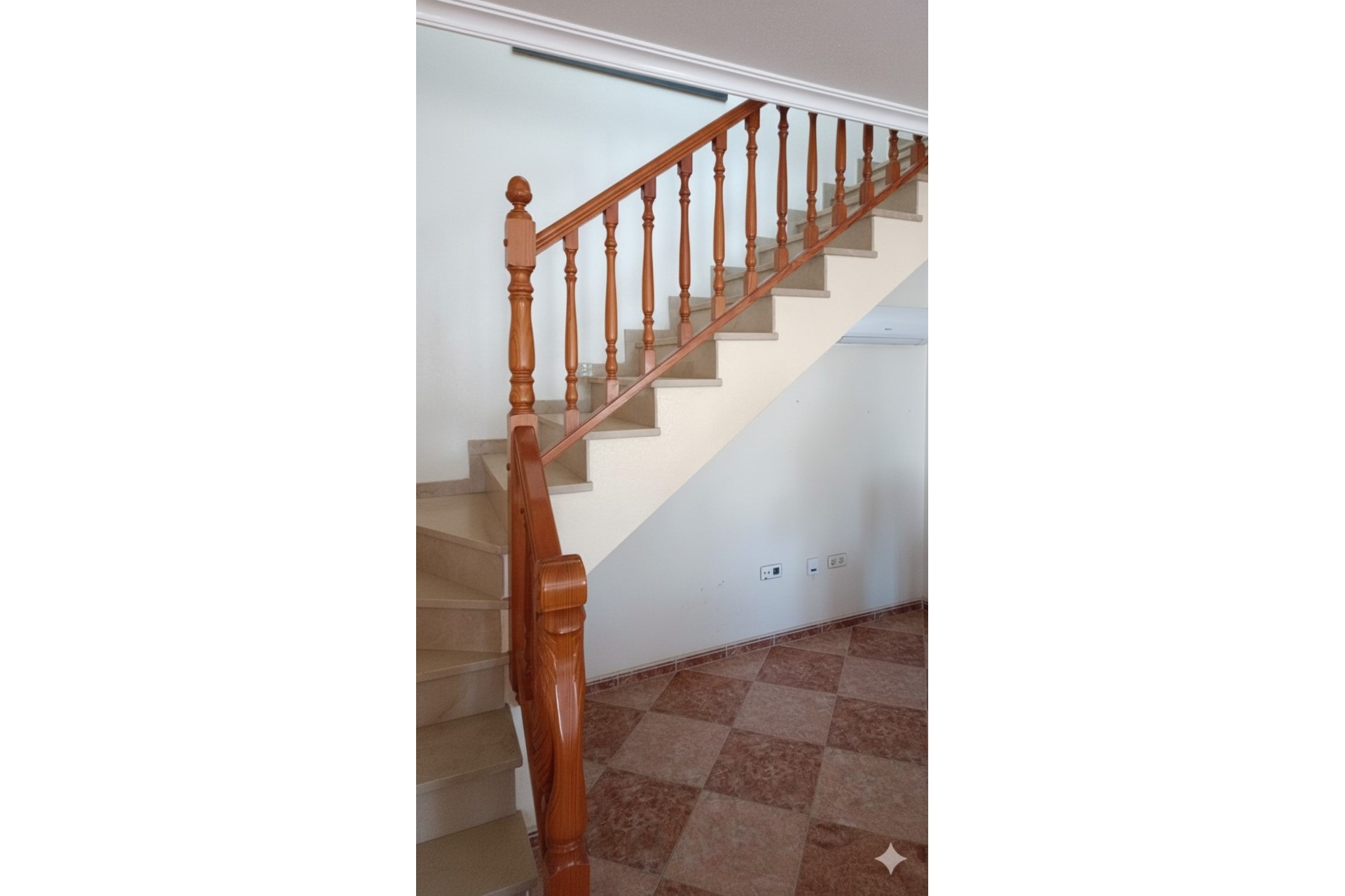 Reventa - Villa -
Los Altos - Costa Blanca