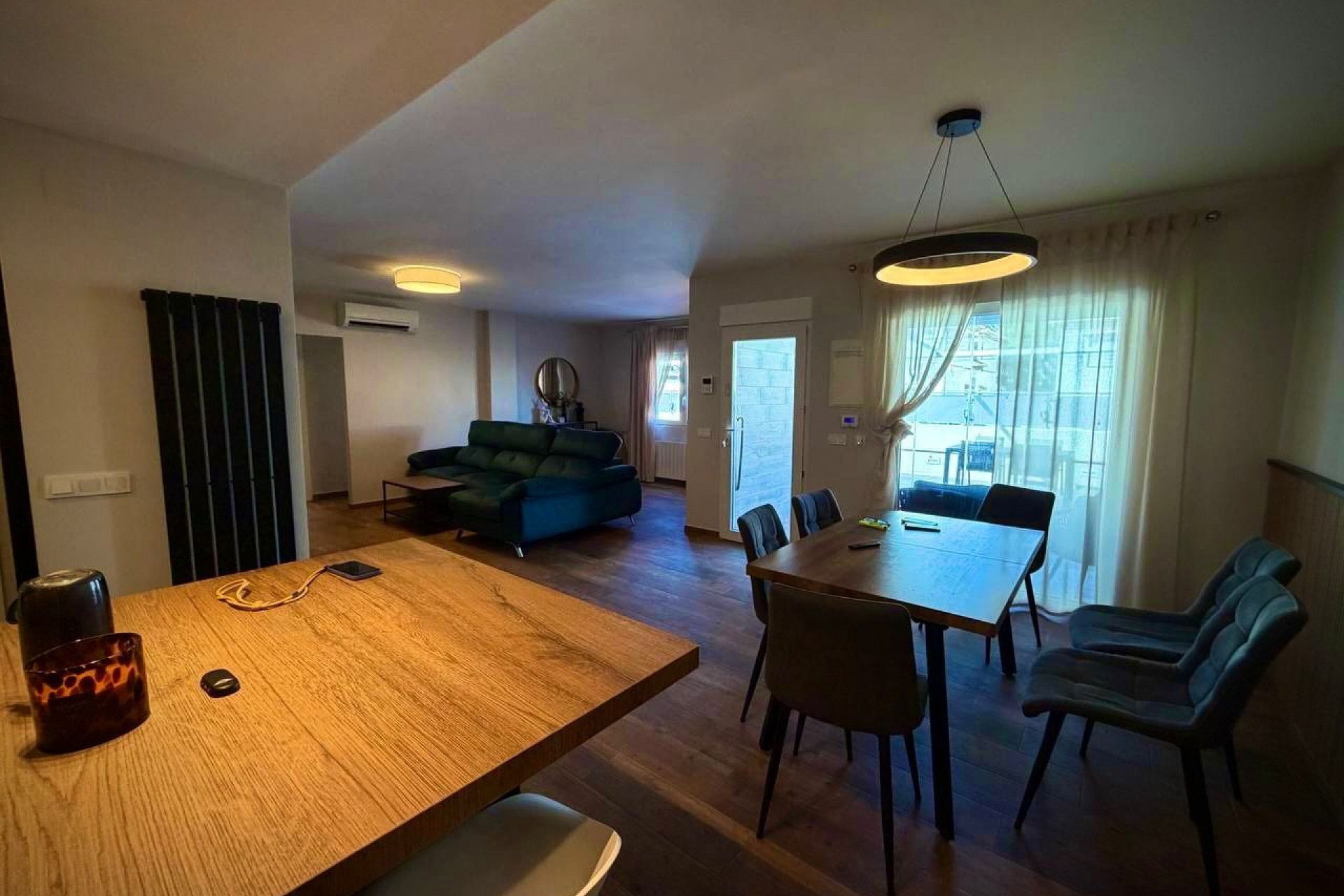 Reventa - Villa -
Los Balcones - Barrio Los Balcones - Los Altos del Edén