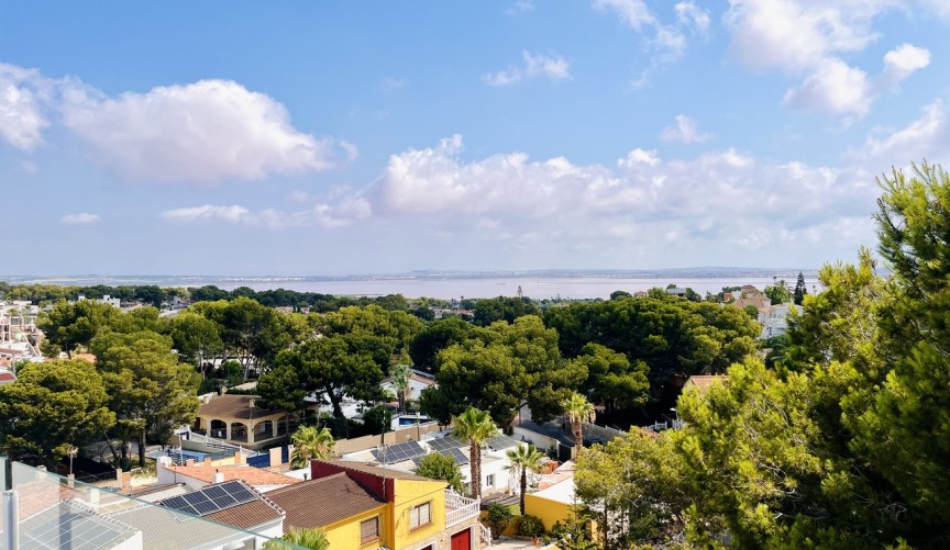 Reventa - Villa -
Los Balcones - Costa Blanca