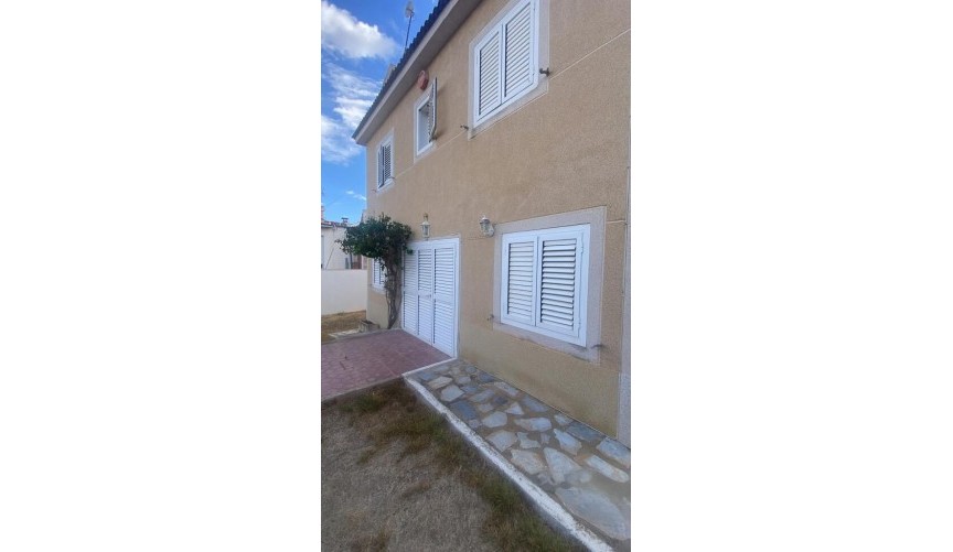 Reventa - Villa -
Los Balcones - Costa Blanca
