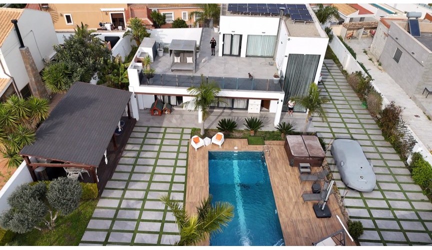 Reventa - Villa -
Los Balcones - Costa Blanca