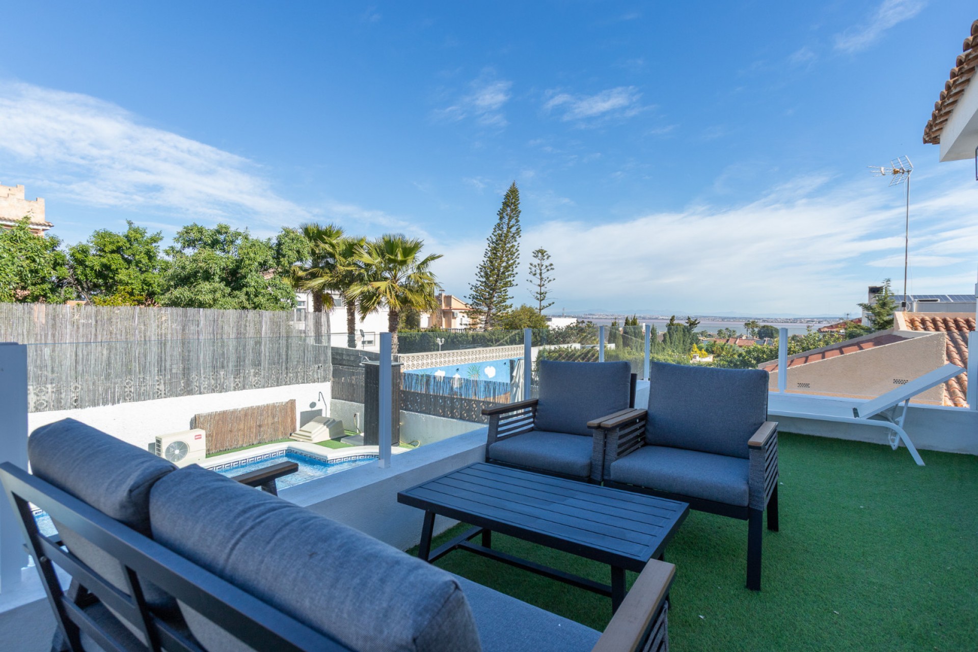 Reventa - Villa -
Los Balcones - Costa Blanca