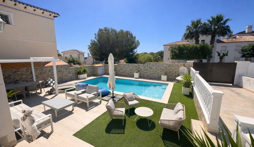 Reventa - Villa -
Los Dolses - Inland