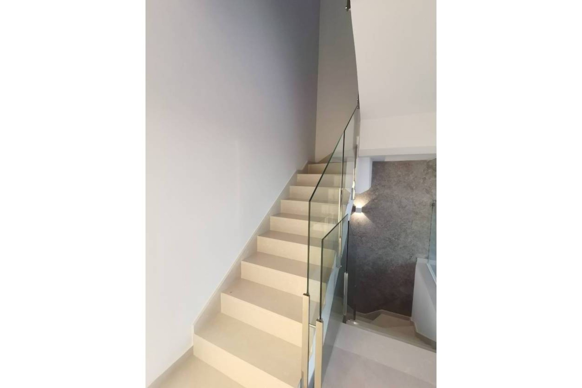 Reventa - Villa -
Los Montesinos - Costa Blanca