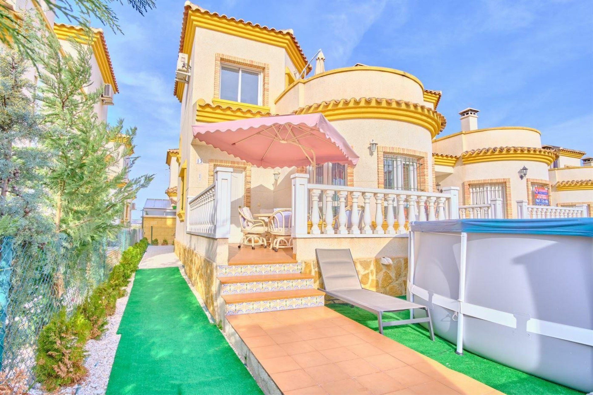 Reventa - Villa -
Los Montesinos - Costa Blanca