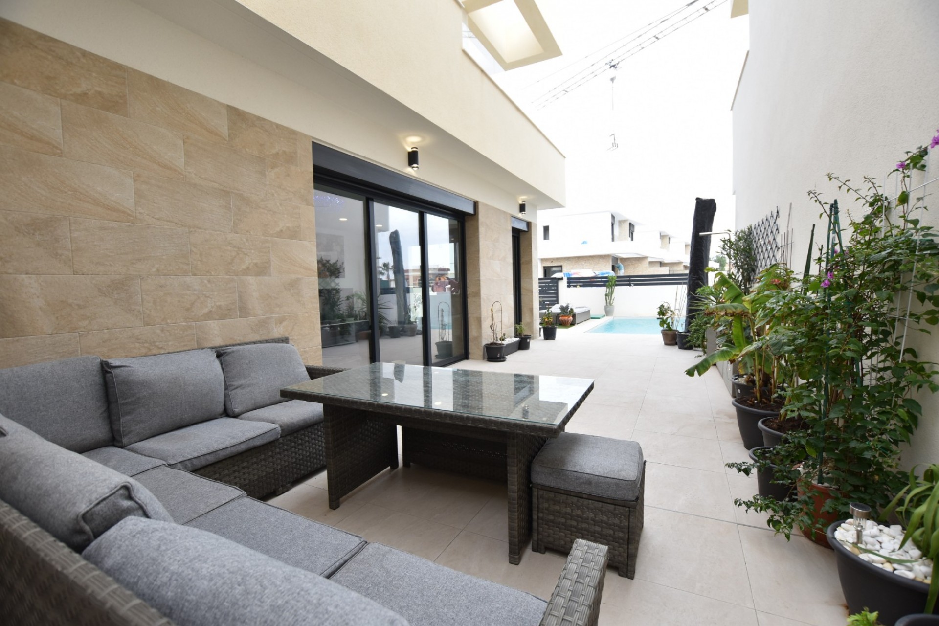Reventa - Villa -
Los Montesinos - Costa Blanca
