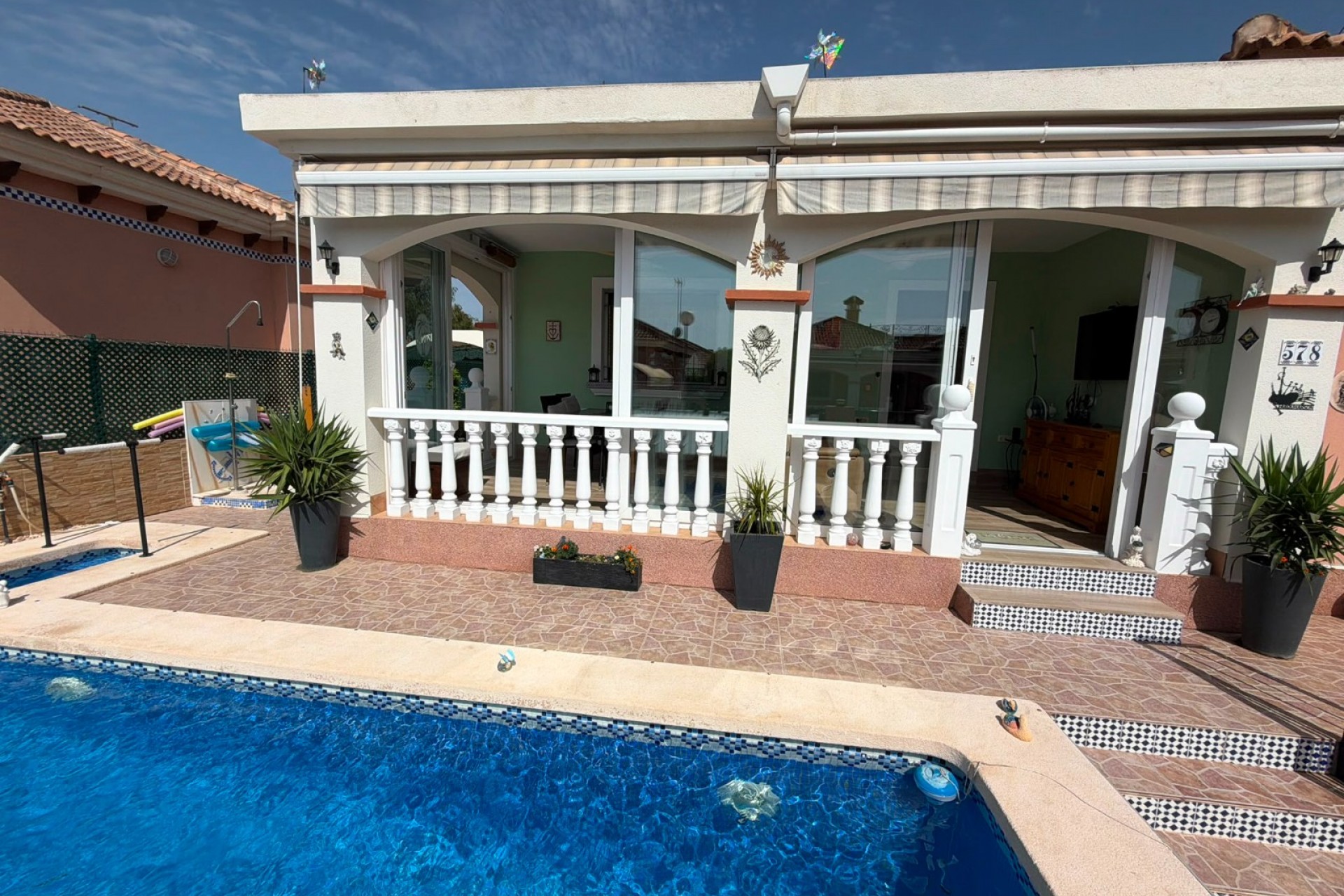 Reventa - Villa -
Los Montesinos - Costa Blanca
