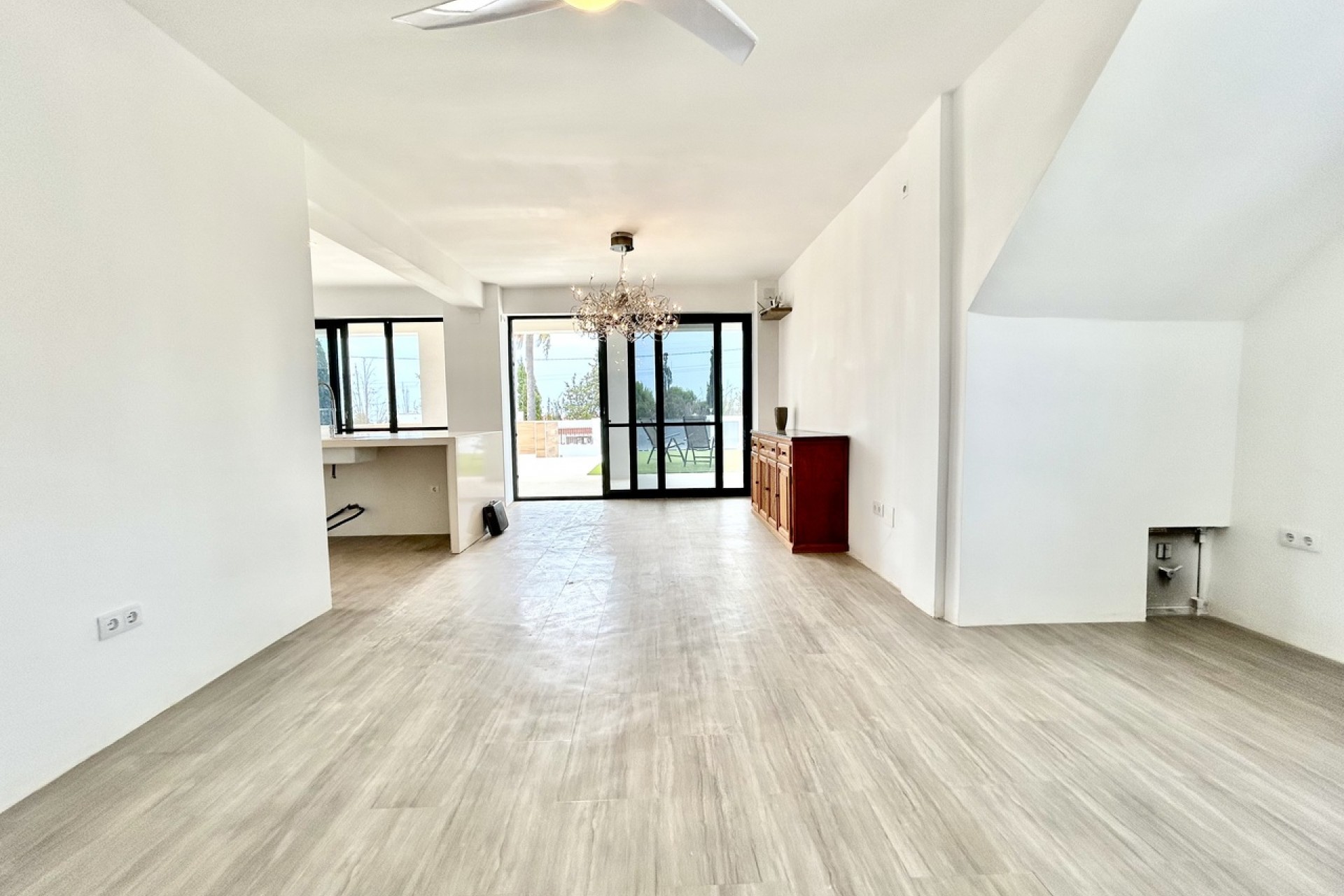 Reventa - Villa -
Los Montesinos - Costa Blanca