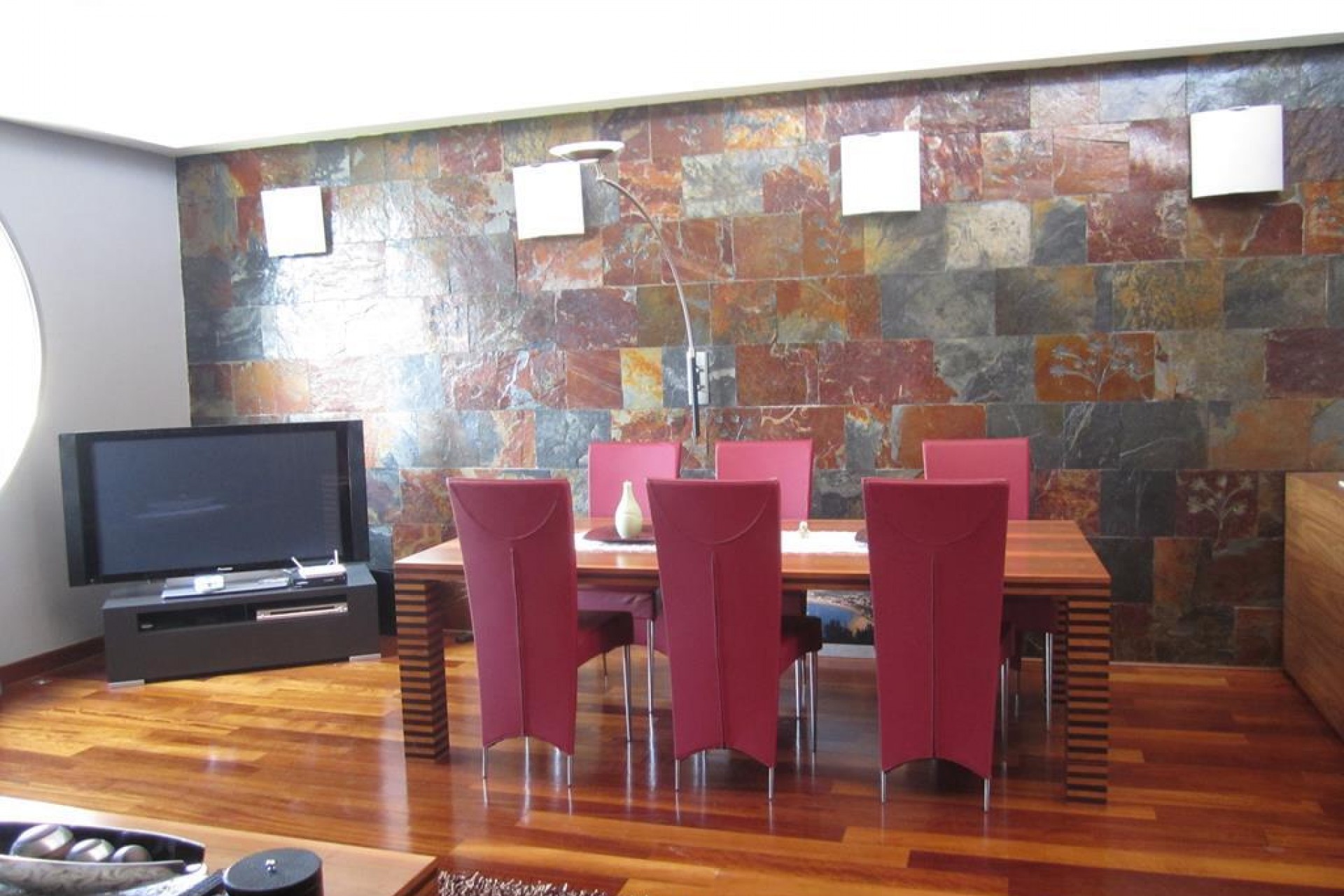 Reventa - Villa -
Los Montesinos