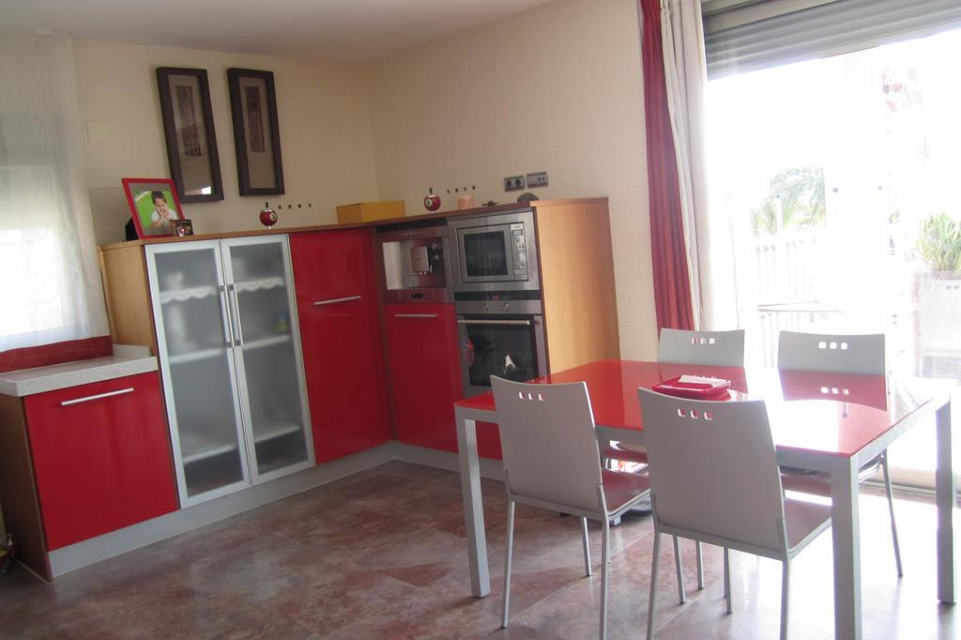 Reventa - Villa -
Los Montesinos