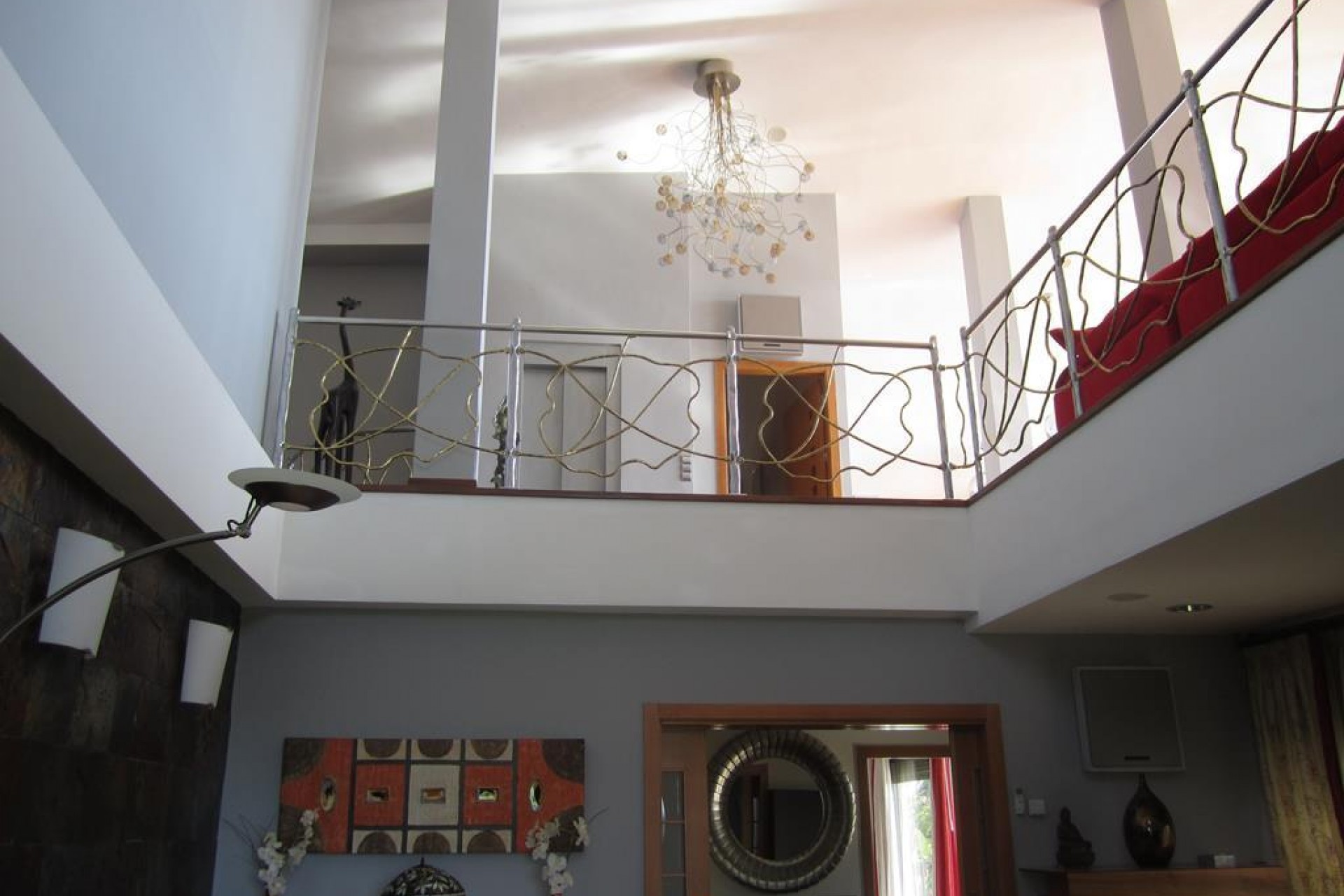 Reventa - Villa -
Los Montesinos