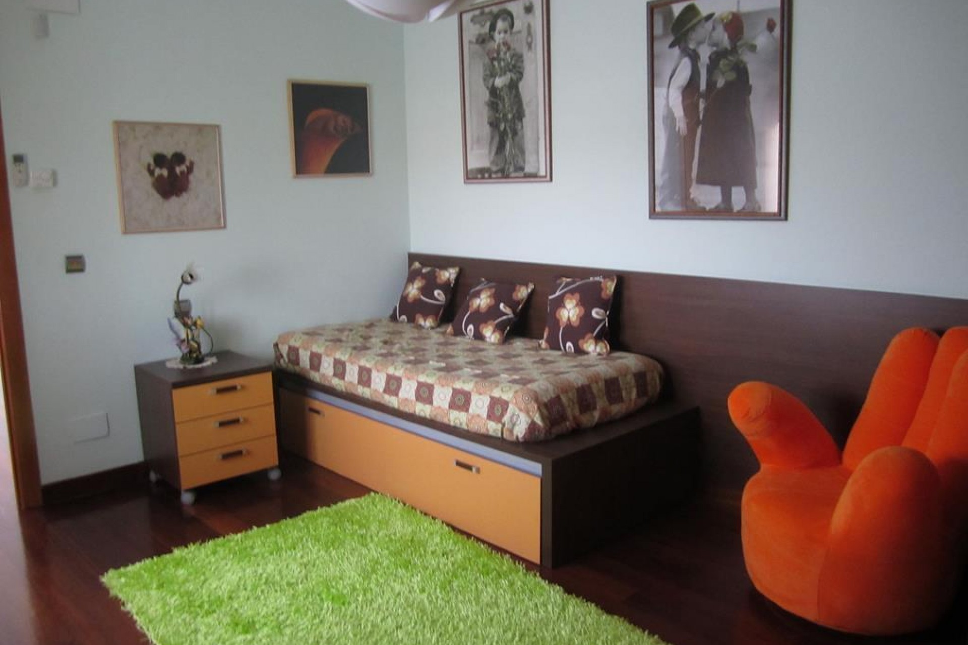 Reventa - Villa -
Los Montesinos