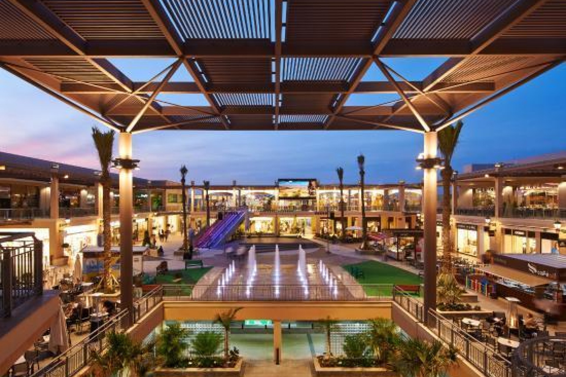 Reventa - Villa -
Los Montesinos