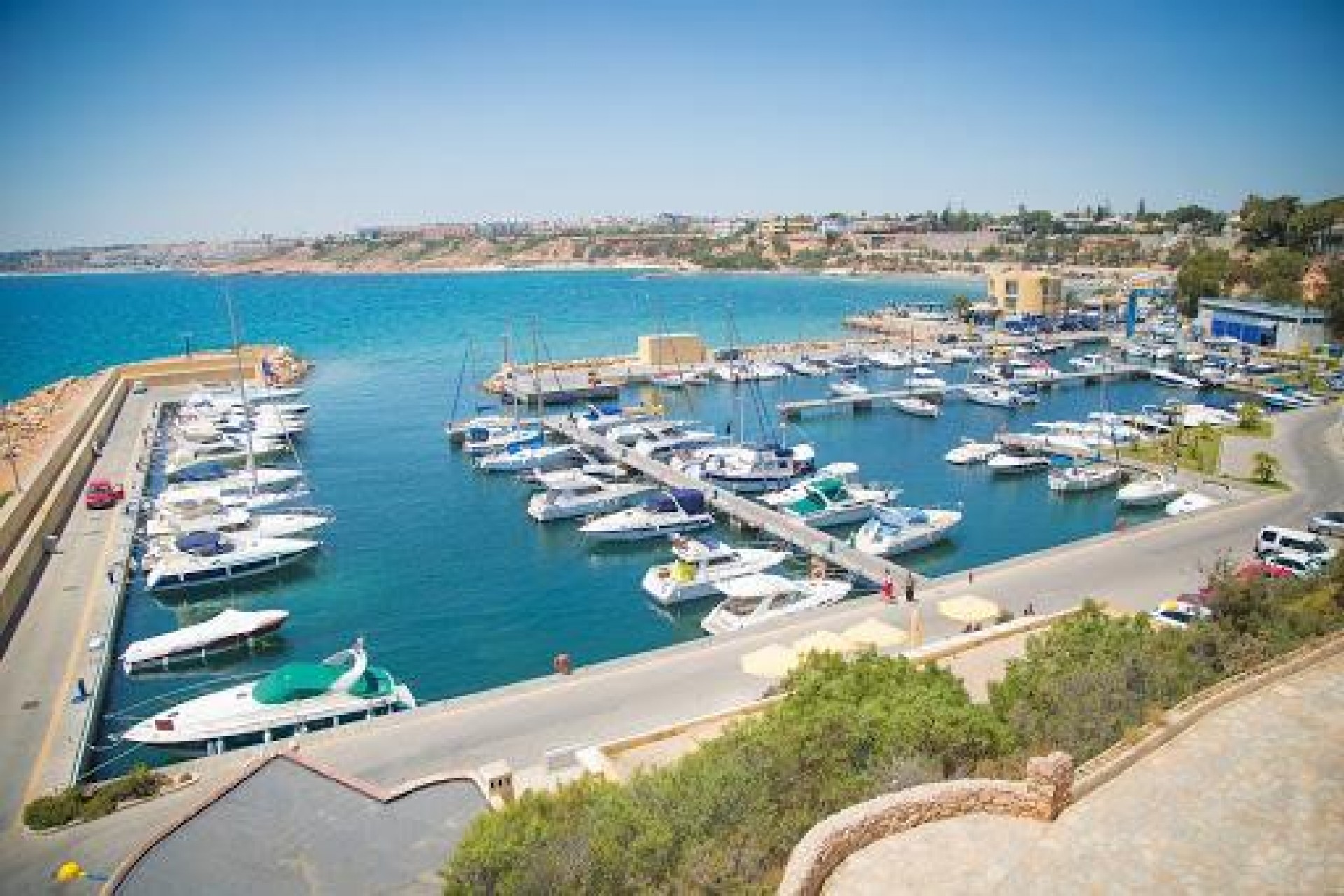 Reventa - Villa -
Los Montesinos