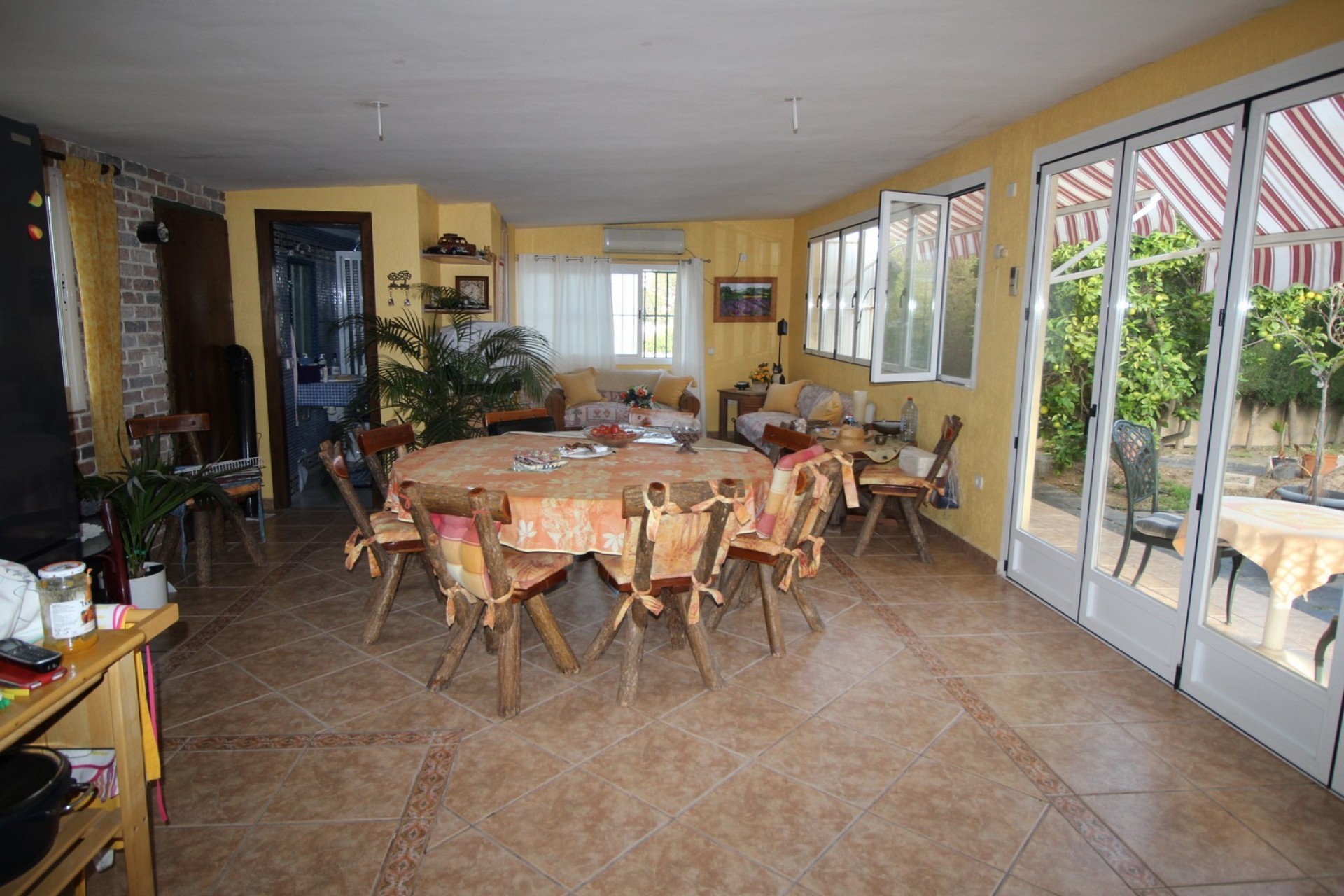 Reventa - Villa -
Mil Palmeras - Costa Blanca