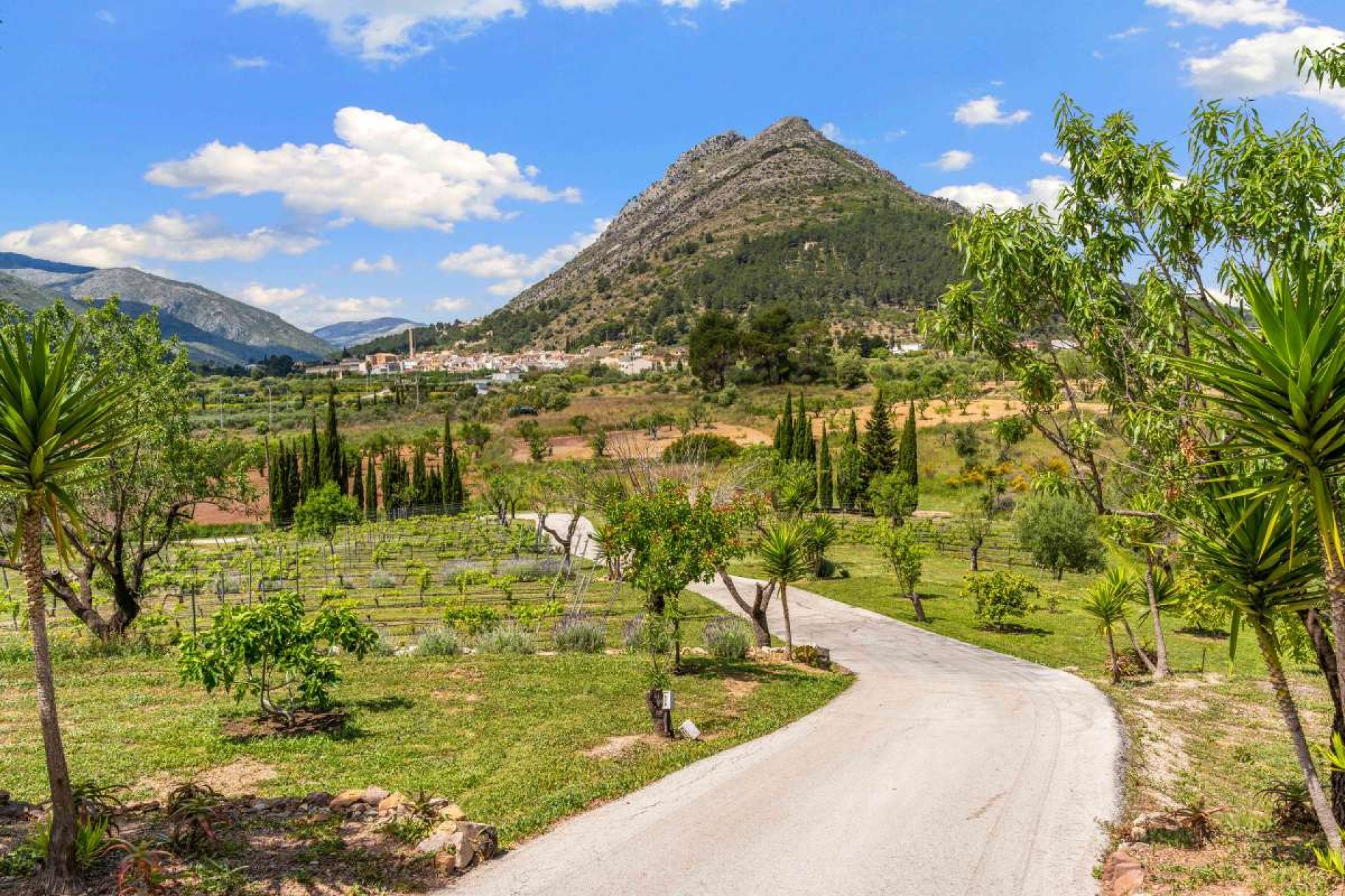 Reventa - Villa -
Murla - Inland