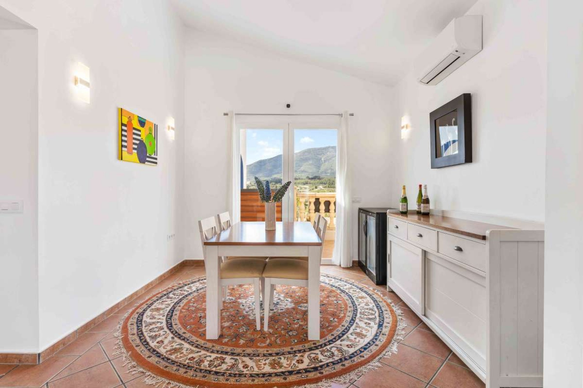 Reventa - Villa -
Murla - Inland