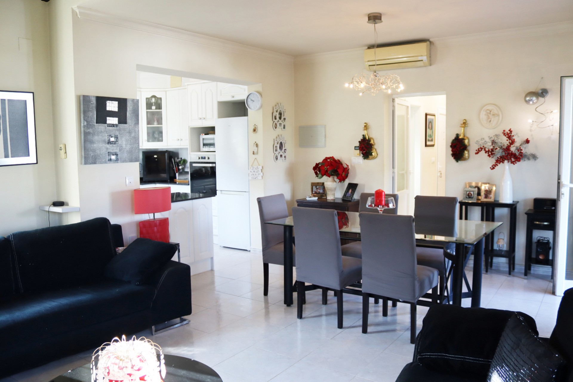 Reventa - Villa -
Murla - Inland