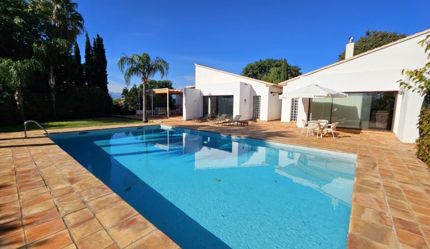 Reventa - Villa -
Ondara - Inland